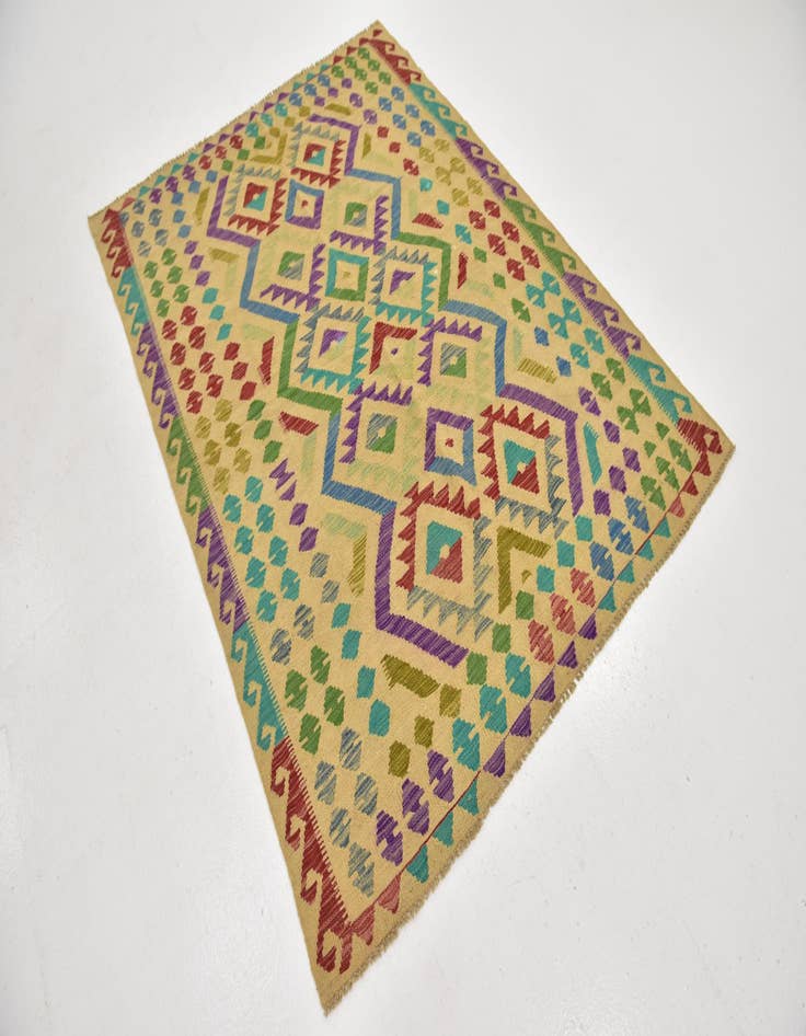 Detail image of  4' 10 x 6' 5  Hand Woven Kilim Maymana Wool Rug