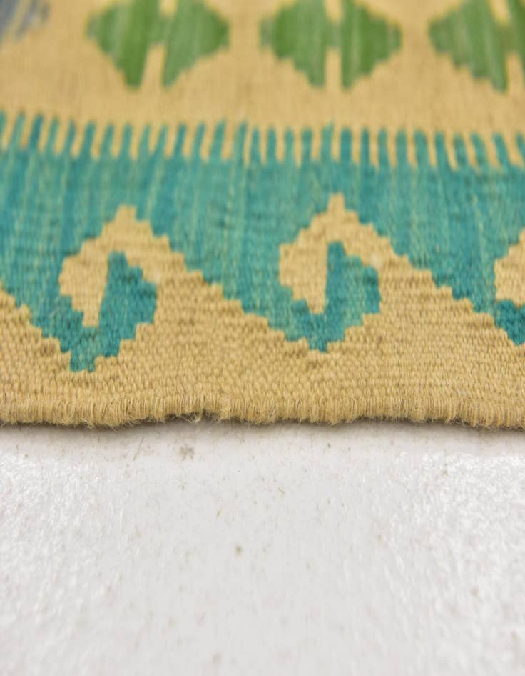 Detail image of  4' 10 x 6' 5  Hand Woven Kilim Maymana Wool Rug