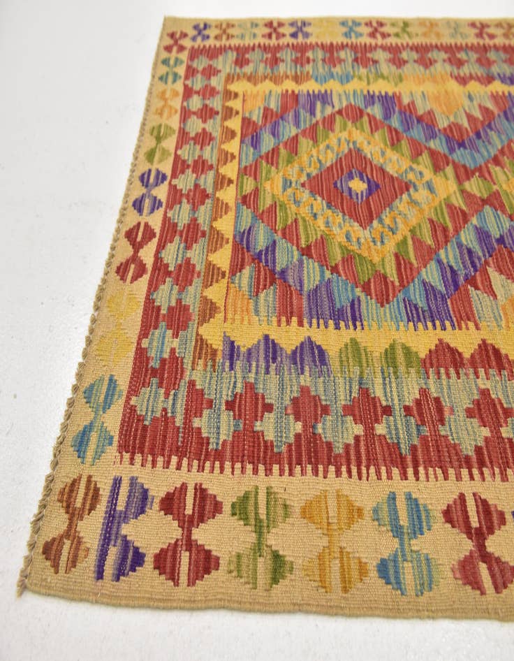Detail image of  3' 5 x 6' 6  Hand Woven Kilim Maymana Wool Rug