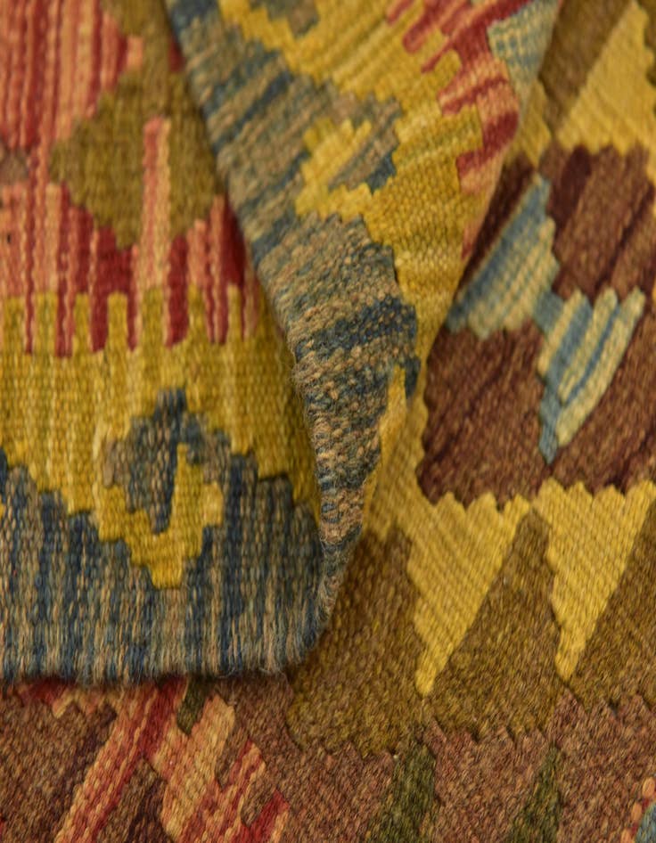 Detail image of  3' 2 x 4' 9  Hand Woven Kilim Maymana Wool Rug