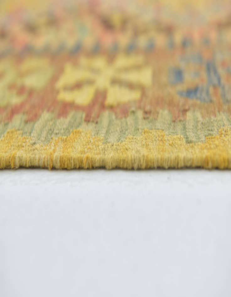 Detail image of  3' 3 x 5'  Hand Woven Kilim Maymana Wool Rug