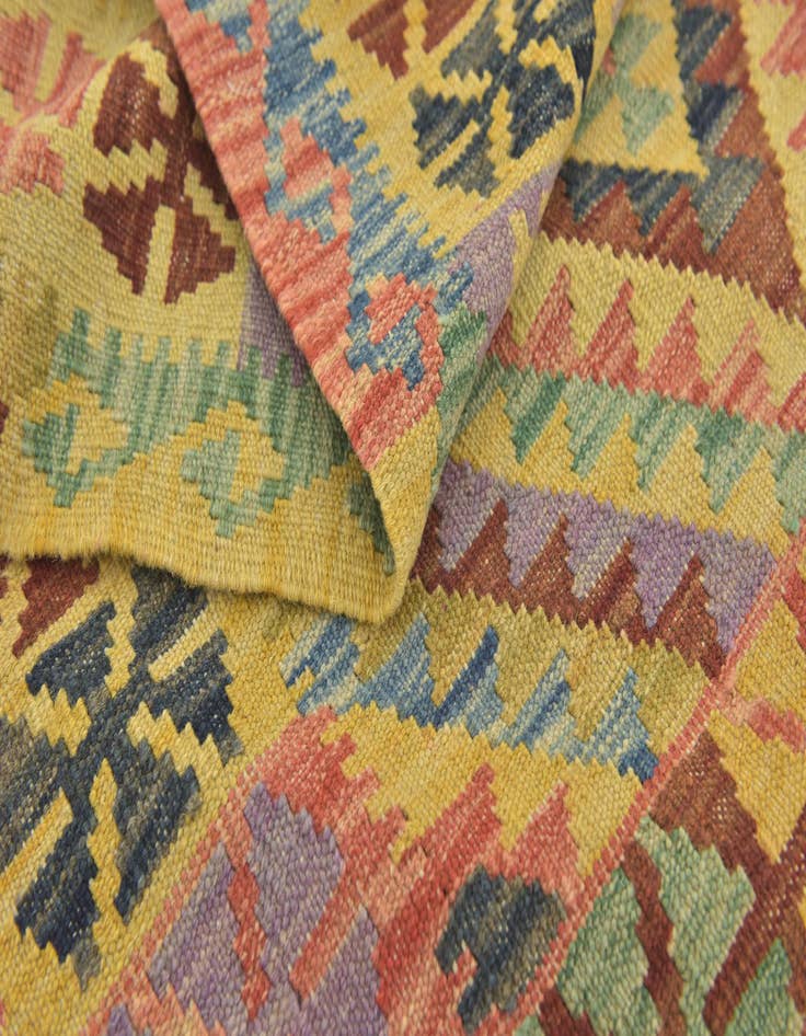 Detail image of  3' 4 x 4' 10  Hand Woven Kilim Maymana Wool Rug