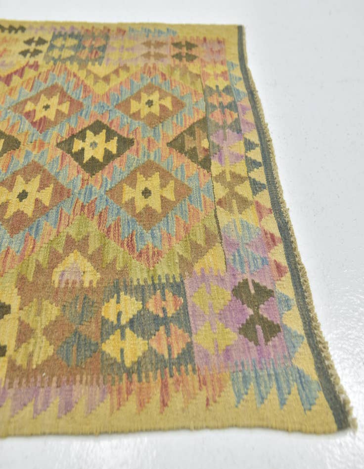 Detail image of  3' 3 x 4' 10  Hand Woven Kilim Maymana Wool Rug