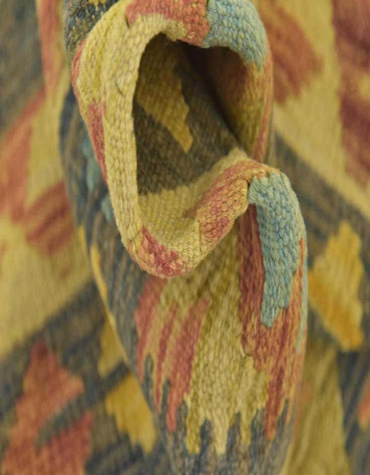 Detail image of  3' 2 x 4' 8  Hand Woven Kilim Maymana Wool Rug