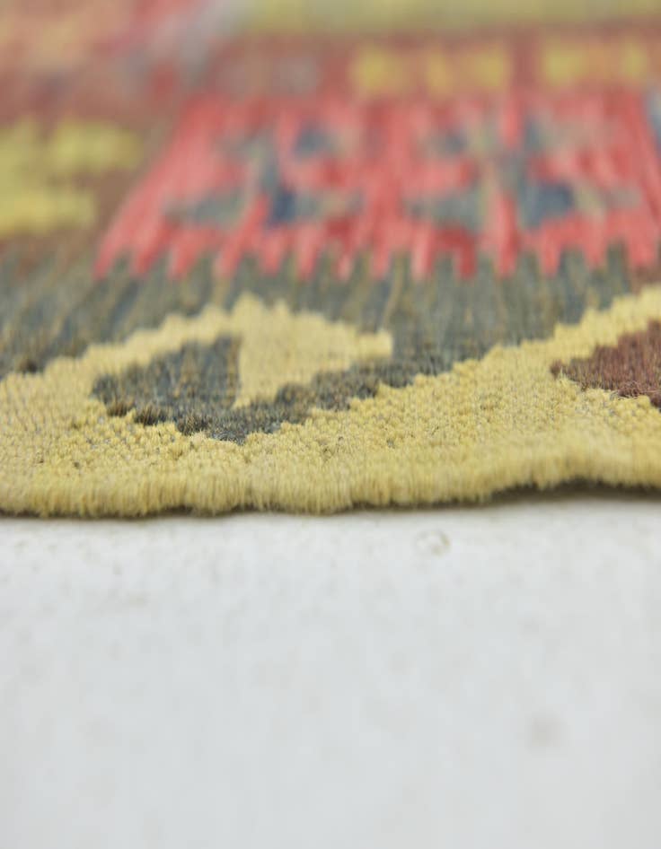 Detail image of  4' 10 x 6' 4  Hand Woven Kilim Maymana Wool Rug