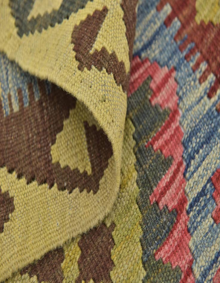 Detail image of  4' 10 x 6' 4  Hand Woven Kilim Maymana Wool Rug
