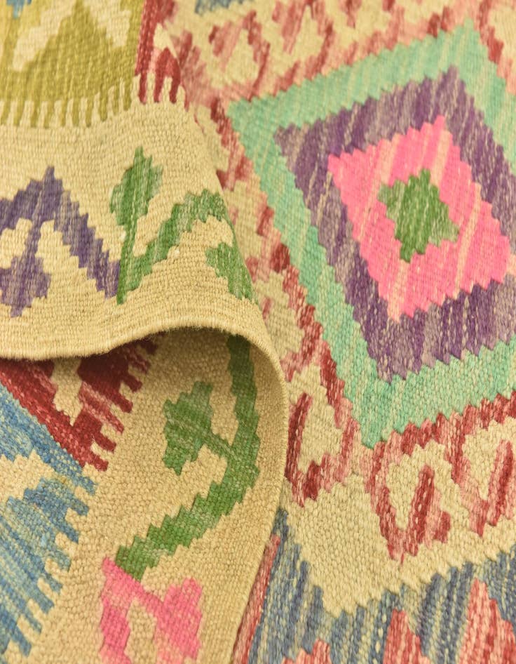 Detail image of  3' 6 x 5'  Hand Woven Kilim Maymana Wool Rug