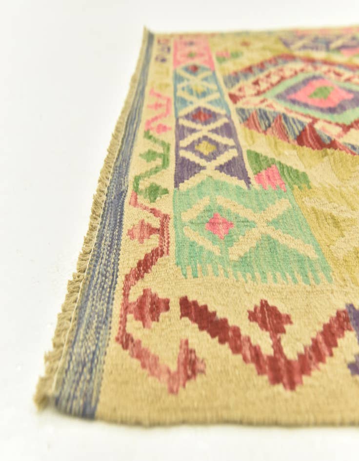 Detail image of  3' 6 x 5'  Hand Woven Kilim Maymana Wool Rug