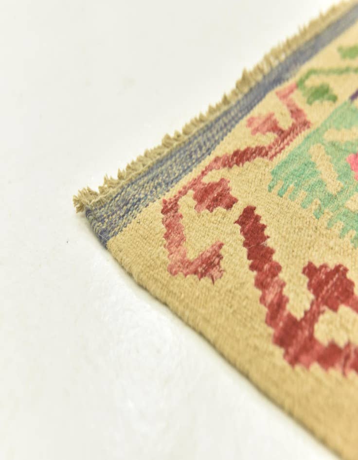 Detail image of  3' 6 x 5'  Hand Woven Kilim Maymana Wool Rug