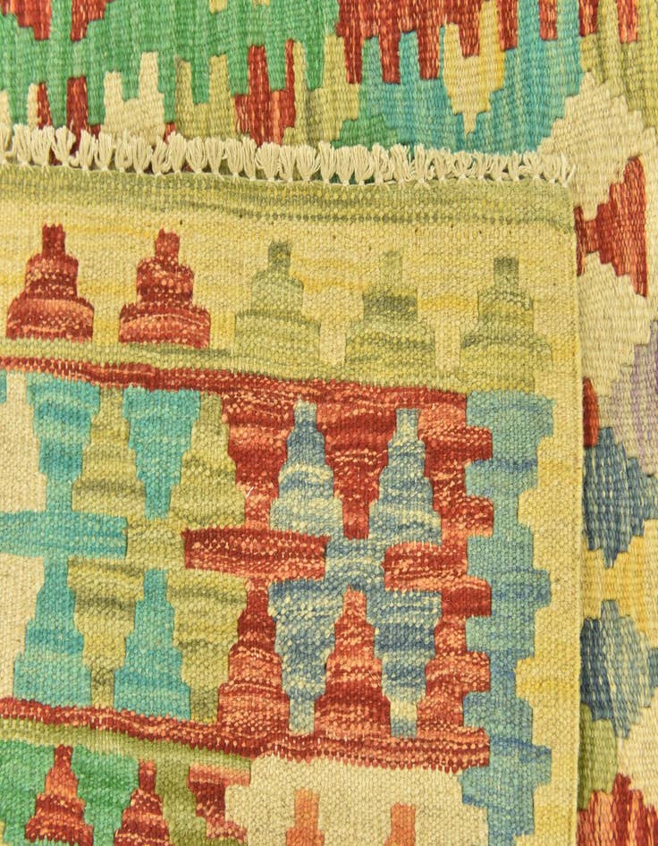 Detail image of  3' 3 x 5' 1  Hand Woven Kilim Maymana Wool Rug