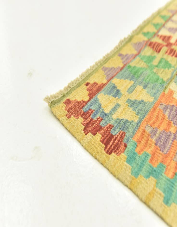 Detail image of  3' 3 x 5' 1  Hand Woven Kilim Maymana Wool Rug