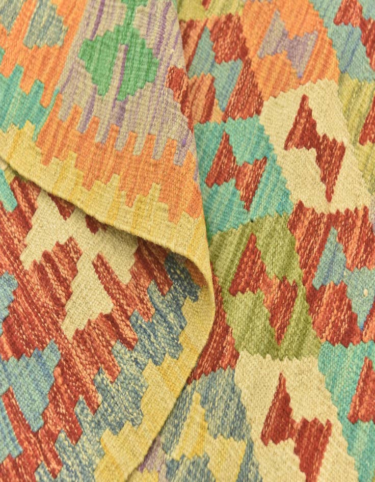 Detail image of  3' 3 x 5' 1  Hand Woven Kilim Maymana Wool Rug