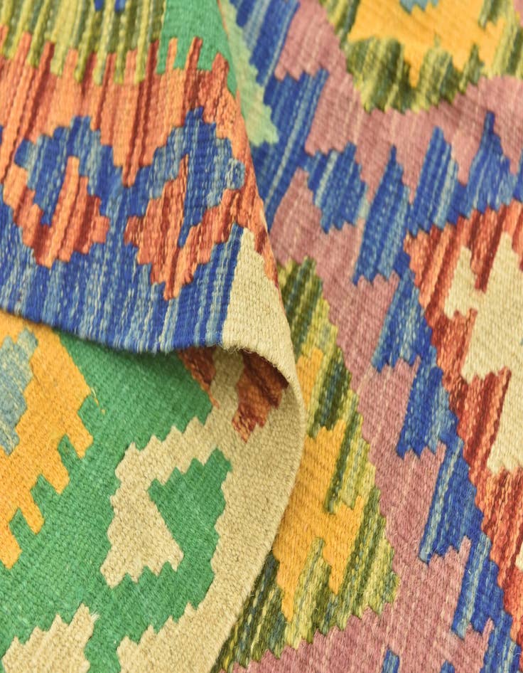 Detail image of  3' 8 x 5' 3  Hand Woven Kilim Maymana Wool Rug