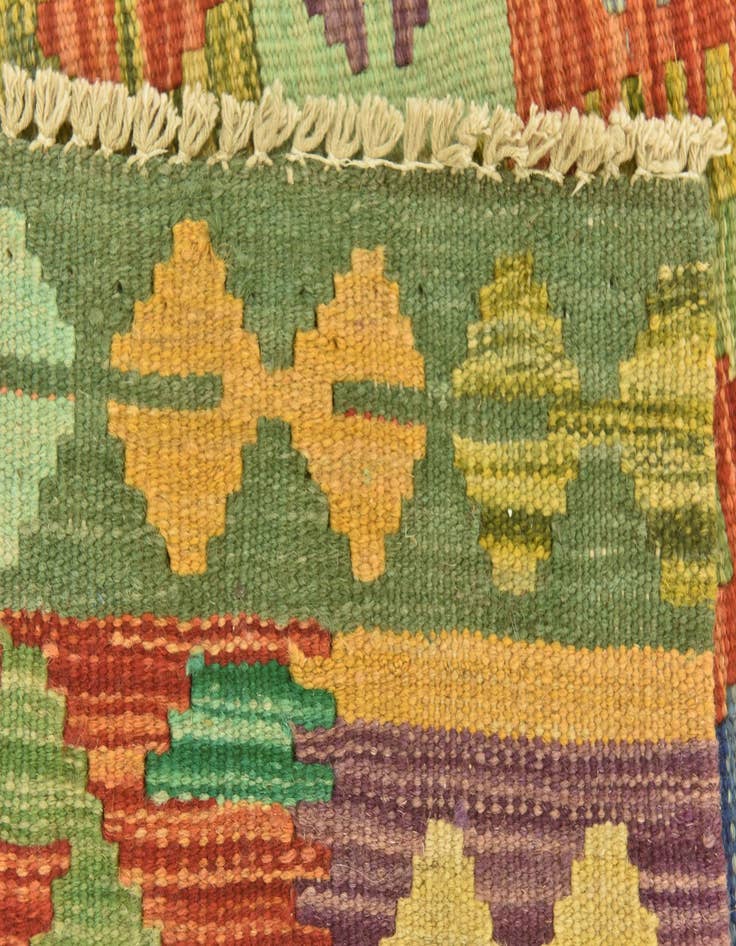 Detail image of  3' 3 x 5' 4  Hand Woven Kilim Maymana Wool Rug
