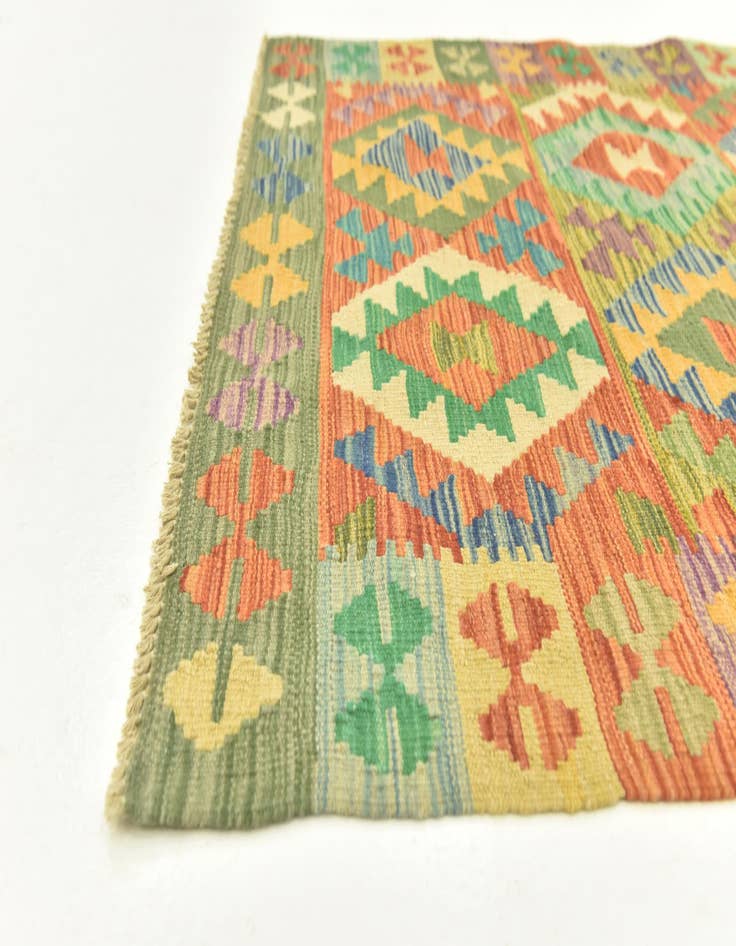 Detail image of  3' 3 x 5' 4  Hand Woven Kilim Maymana Wool Rug