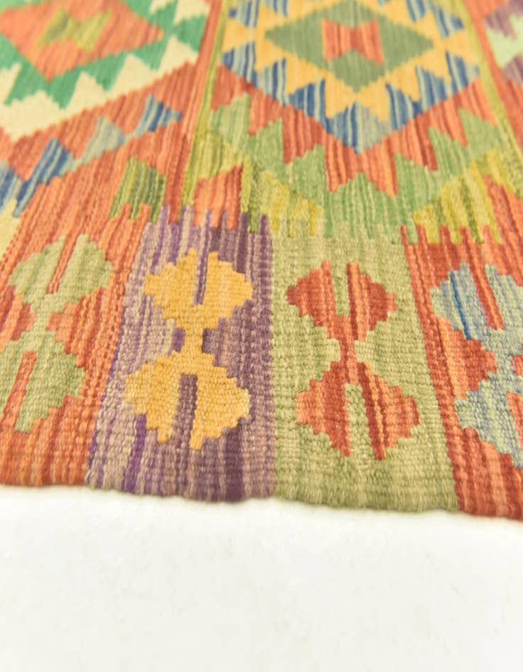 Detail image of  3' 3 x 5' 4  Hand Woven Kilim Maymana Wool Rug