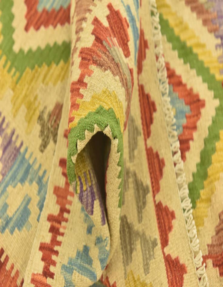 Detail image of  3' 3 x 6' 5  Hand Woven Kilim Maymana Wool Rug