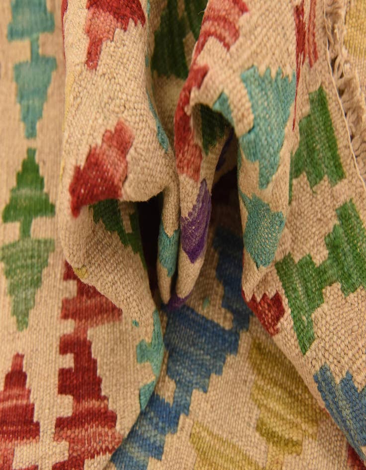 Detail image of  3' 10 x 5' 7  Hand Woven Kilim Maymana Wool Rug