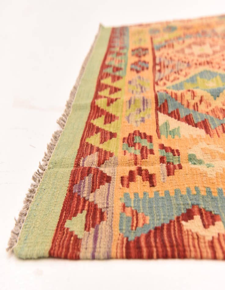 Detail image of 4' 3 x 6' 1 Hand Woven Kilim Maymana Wool Rug