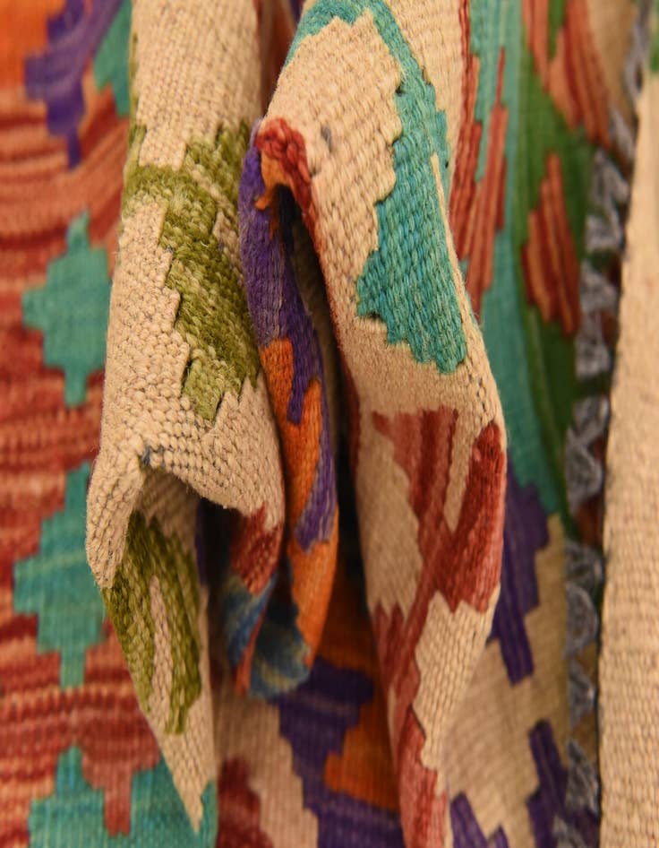 Detail image of  3' 8 x 6' 8  Hand Woven Kilim Maymana Wool Rug