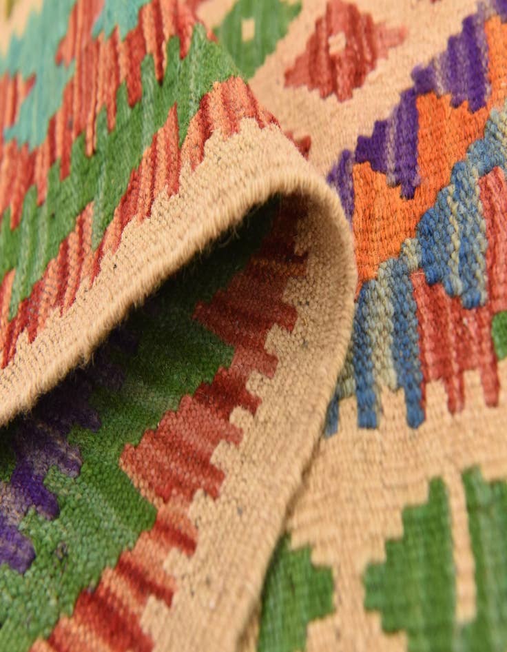 Detail image of  3' 8 x 6' 8  Hand Woven Kilim Maymana Wool Rug