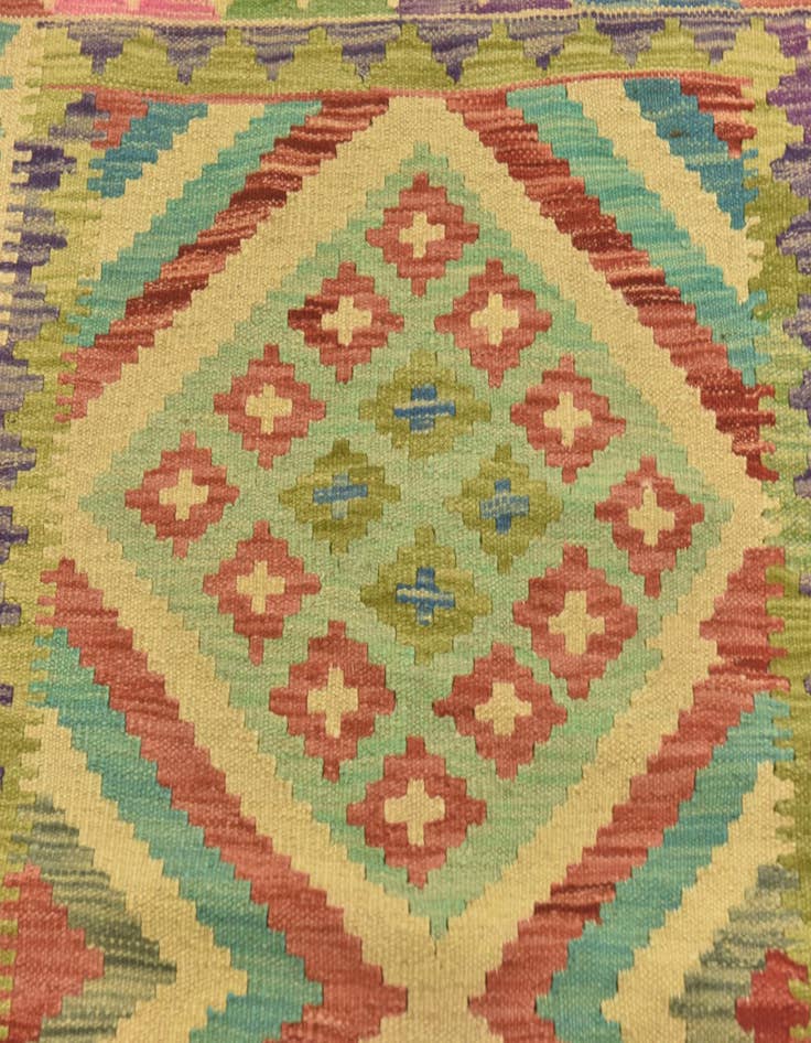 Detail image of  3' 6 x 4' 9  Hand Woven Kilim Maymana Wool Rug