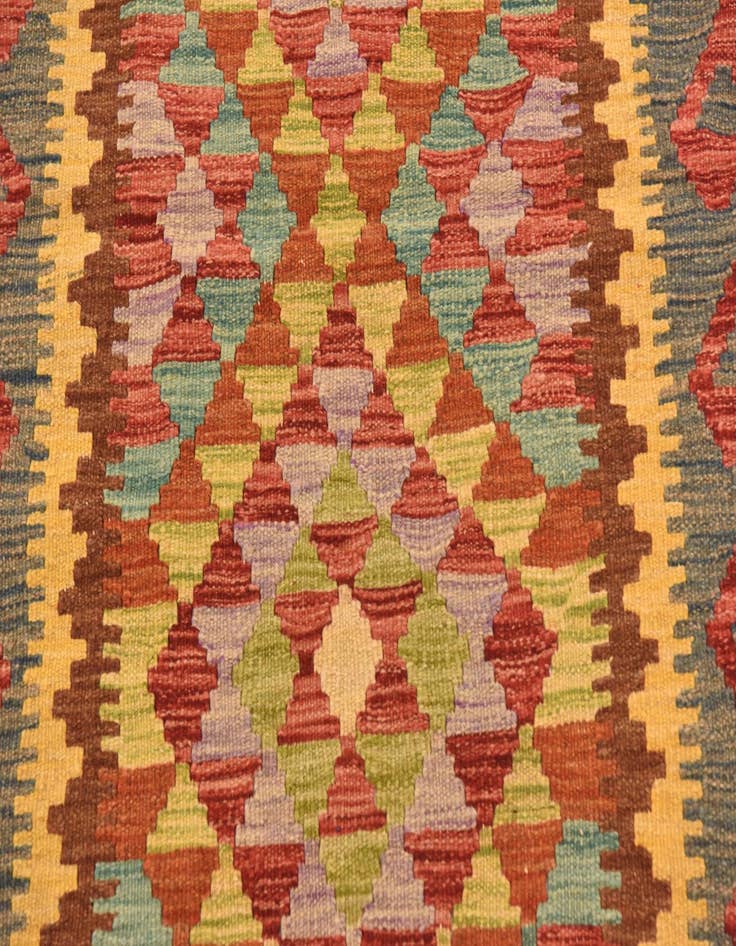Detail image of  2' 11 x 4' 10  Hand Woven Kilim Maymana Wool Rug