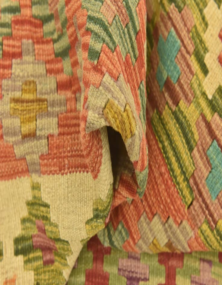 Detail image of  3' 5 x 5' 1  Hand Woven Kilim Maymana Wool Rug