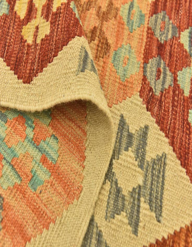 Detail image of  3' 2 x 4' 10  Hand Woven Kilim Maymana Wool Rug
