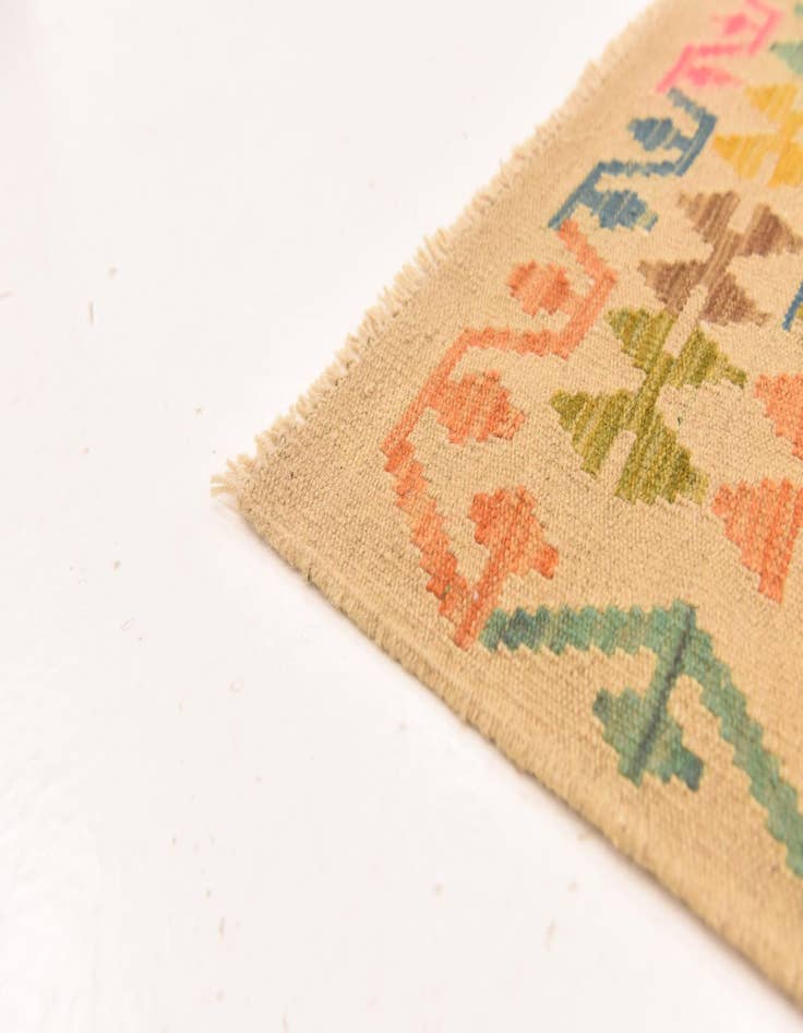 Detail image of  3' 5 x 4' 11  Hand Woven Kilim Maymana Wool Rug