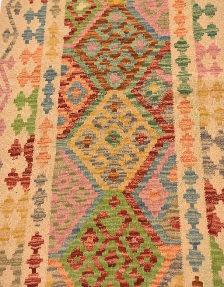 Detail image of  3' 5 x 5'  Hand Woven Kilim Maymana Wool Rug