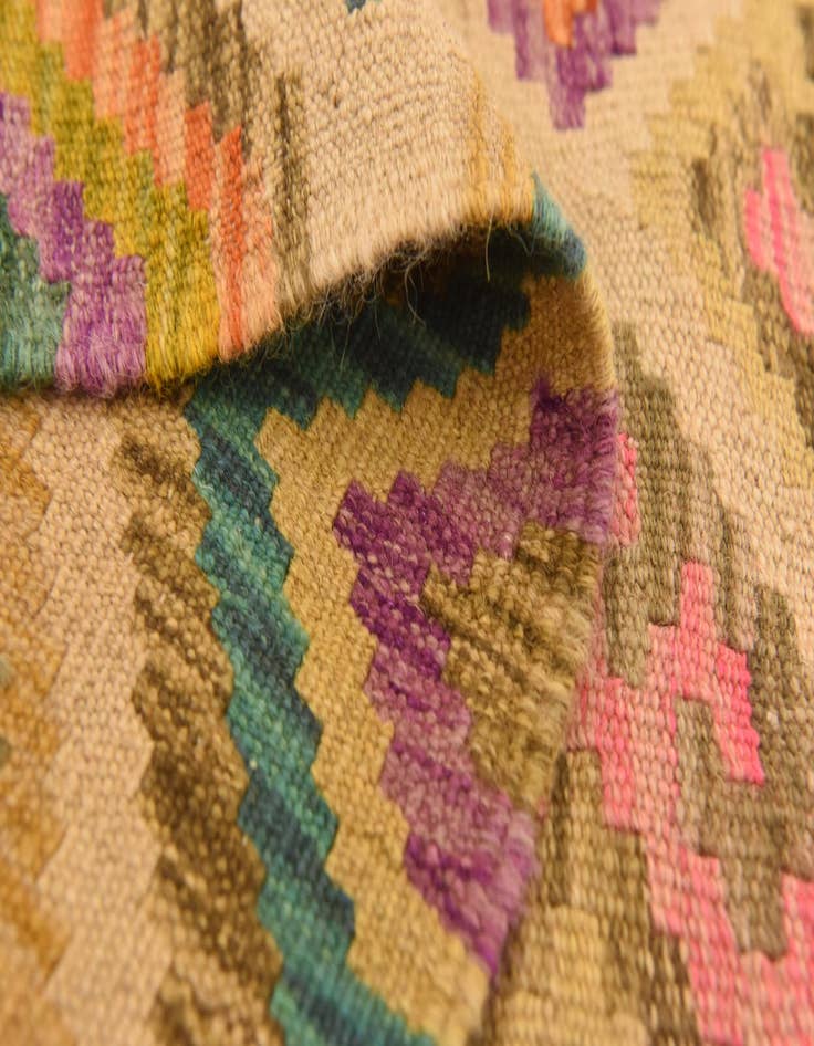 Detail image of  3' 4 x 5'  Hand Woven Kilim Maymana Wool Rug