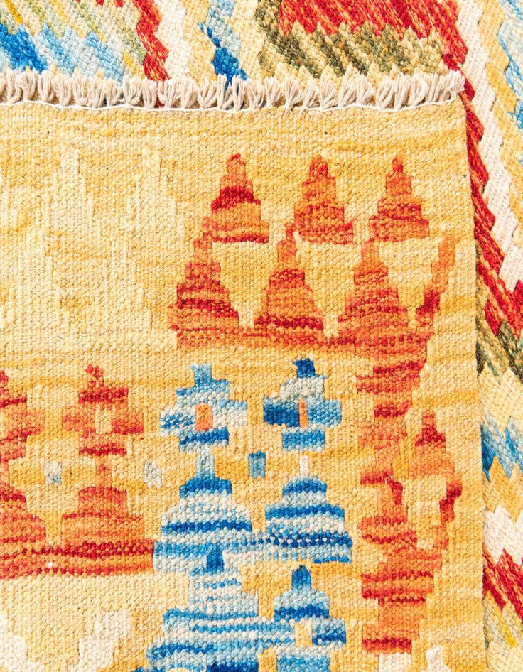 Detail image of  3' 3 x 6' 3  Hand Woven Kilim Maymana Wool Rug