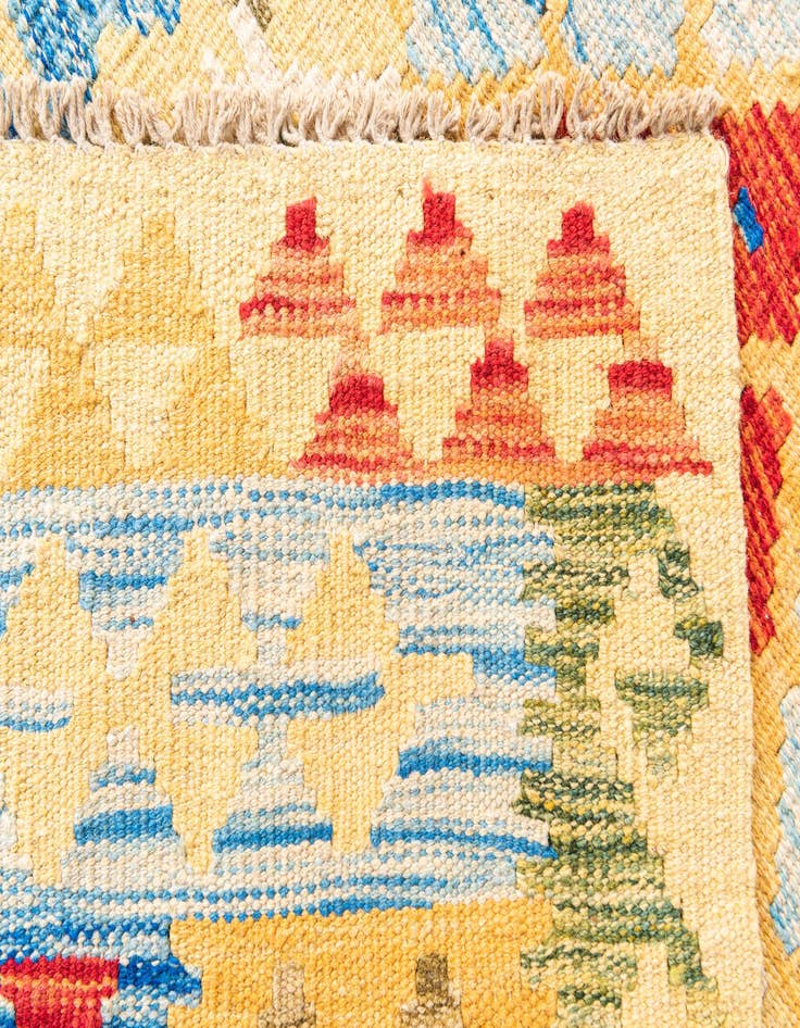 Detail image of  3' 6 x 6' 5  Hand Woven Kilim Maymana Wool Rug