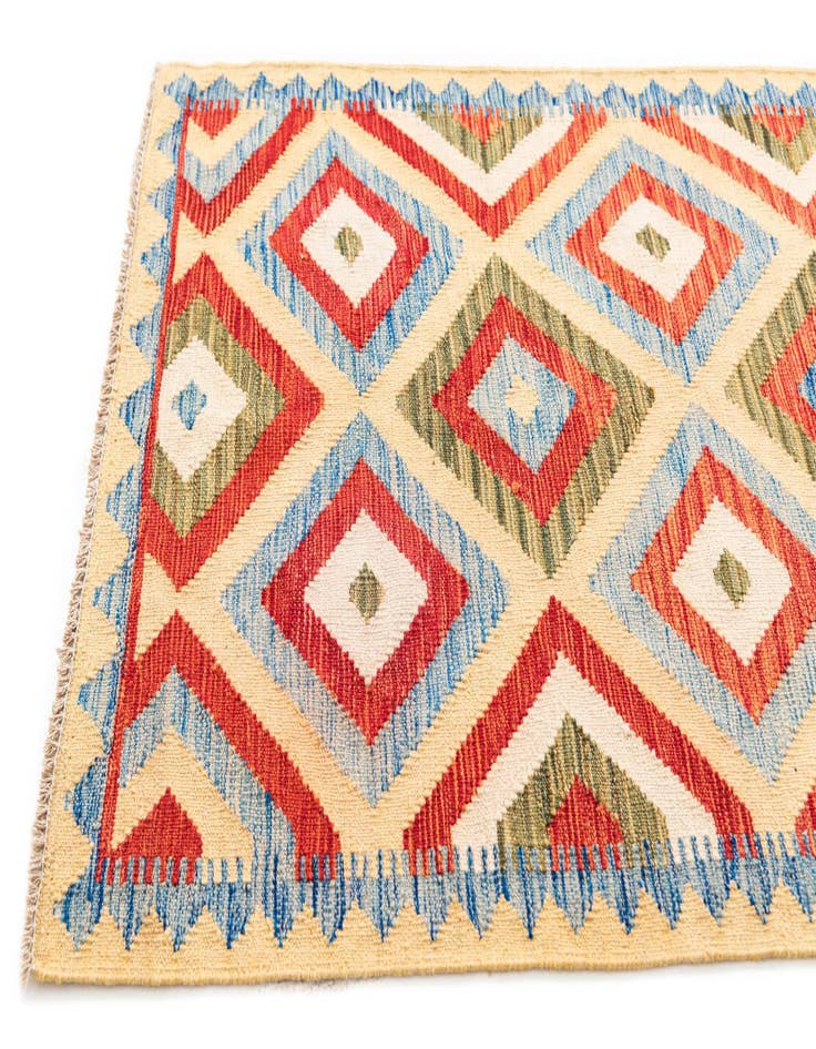Detail image of  3' 4 x 6' 3  Hand Woven Kilim Maymana Wool Rug