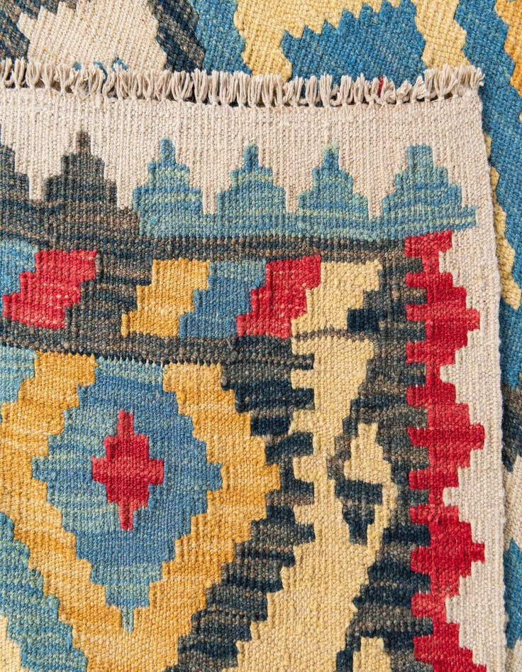 Detail image of  3' 5 x 6' 4  Hand Woven Kilim Maymana Wool Rug