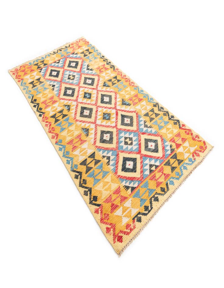 Detail image of  3' 5 x 6' 5  Hand Woven Kilim Maymana Wool Rug