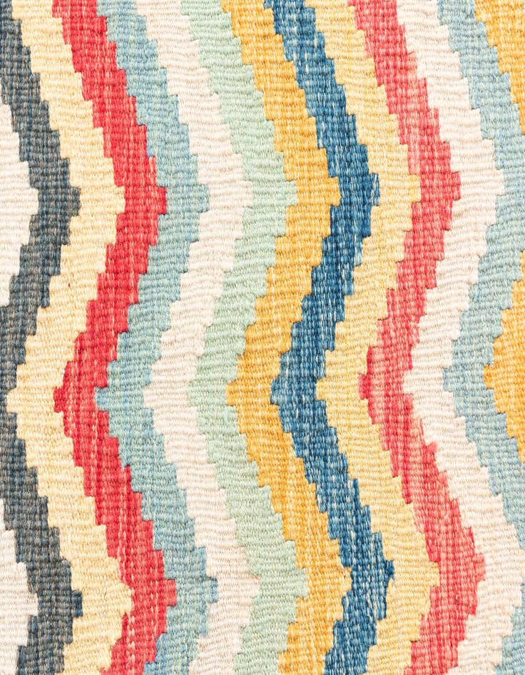 Detail image of  3' 4 x 6' 6  Hand Woven Kilim Maymana Wool Rug