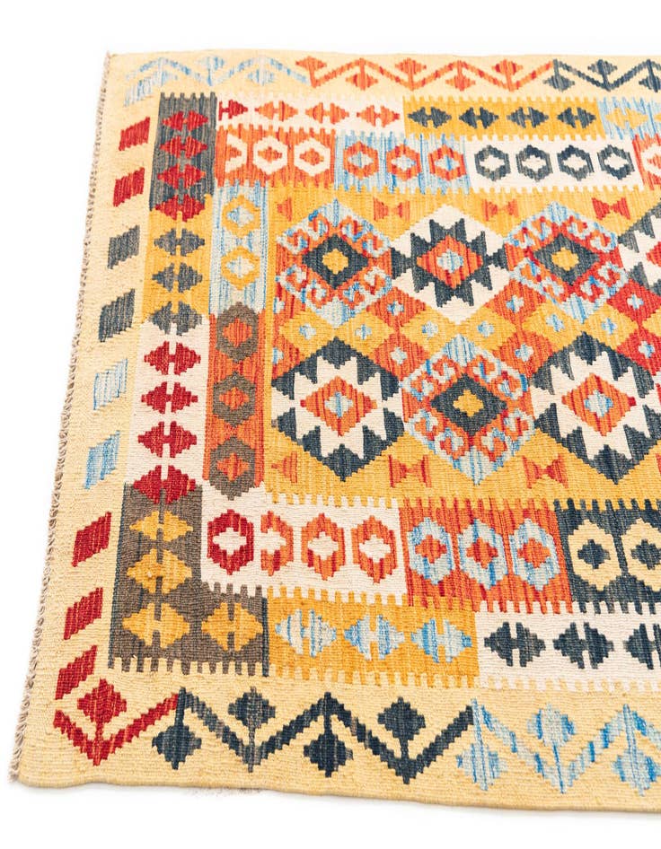 Detail image of  3' 7 x 6' 6  Hand Woven Kilim Maymana Wool Rug
