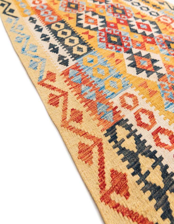 Detail image of  3' 7 x 6' 6  Hand Woven Kilim Maymana Wool Rug