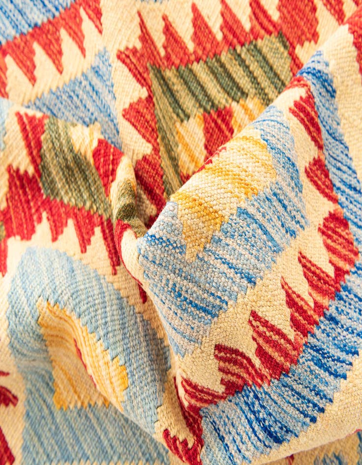 Detail image of  3' 6 x 5' 10  Hand Woven Kilim Maymana Wool Rug