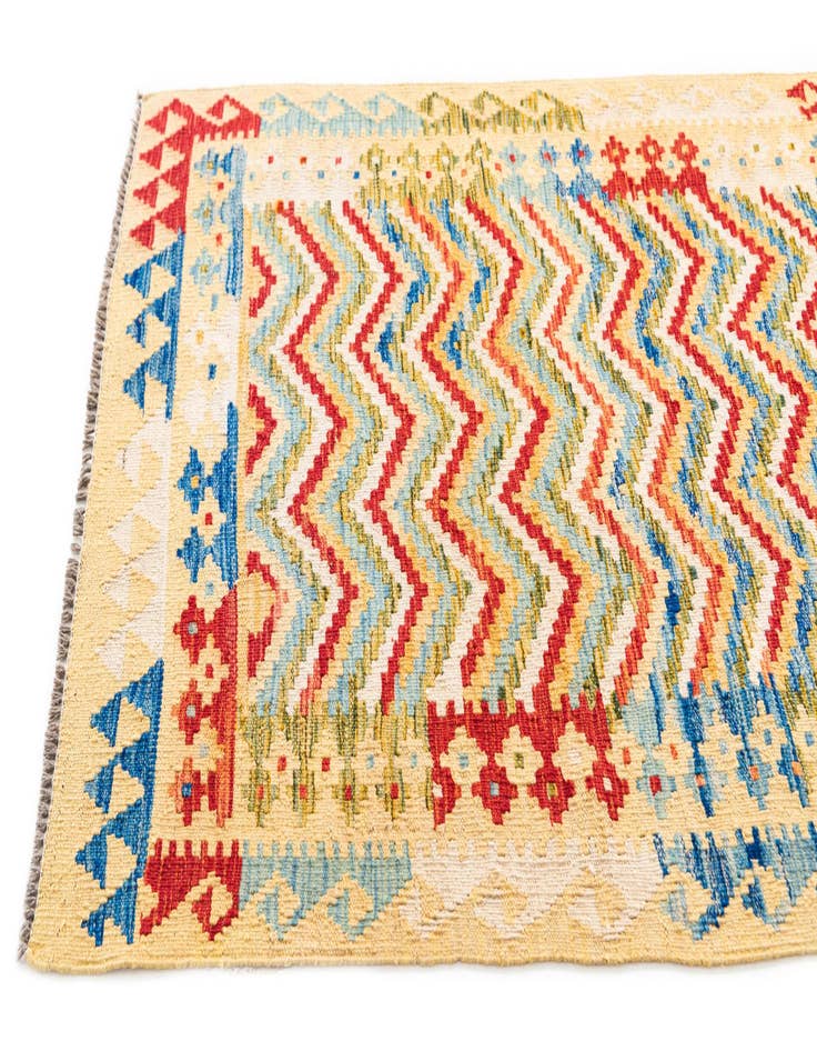 Detail image of  3' 4 x 6' 4  Hand Woven Kilim Maymana Wool Rug