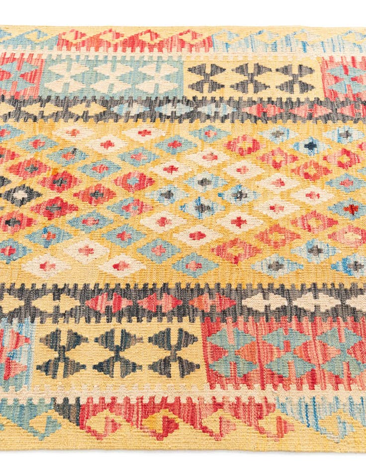 Detail image of  3' 7 x 6' 9  Hand Woven Kilim Maymana Wool Rug