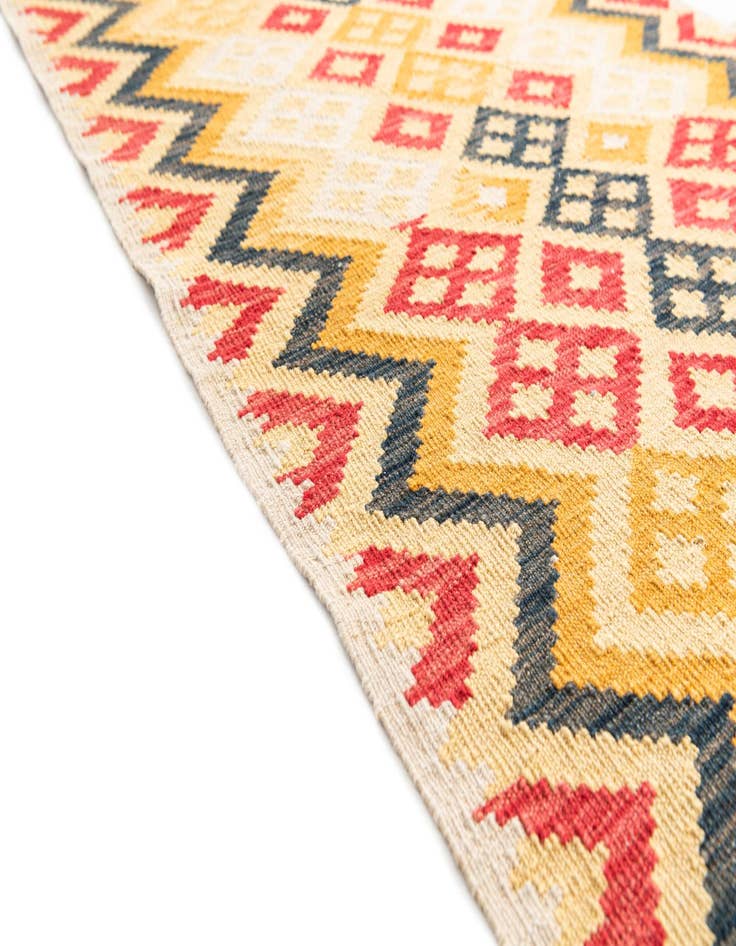 Detail image of  3' 6 x 6' 5  Hand Woven Kilim Maymana Wool Rug