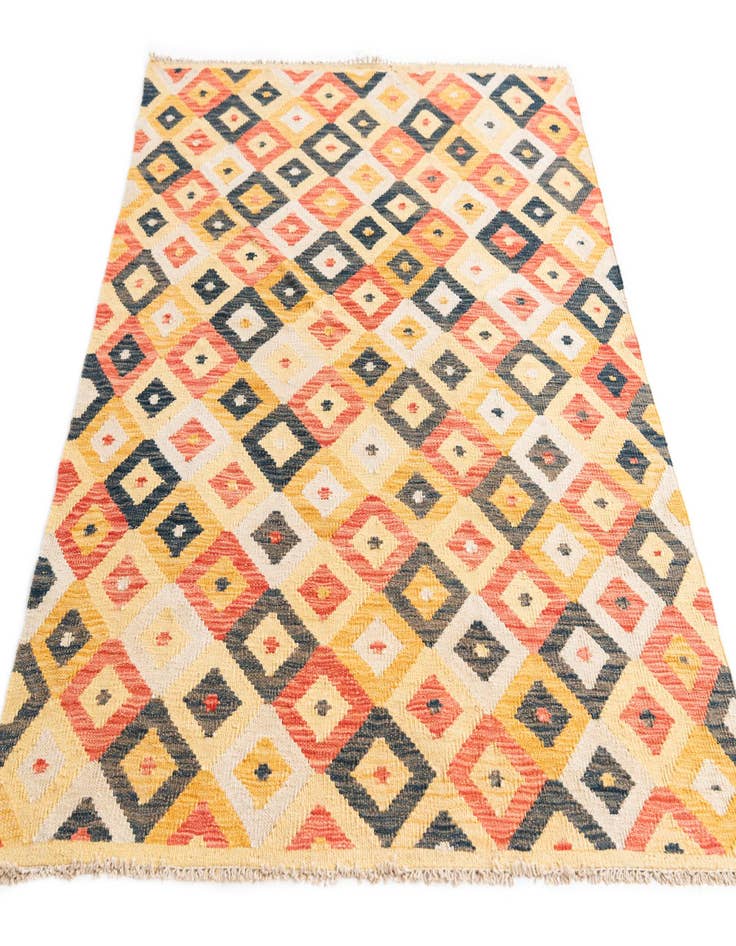 Detail image of  4' 1 x 5' 7  Hand Woven Kilim Maymana Wool Rug