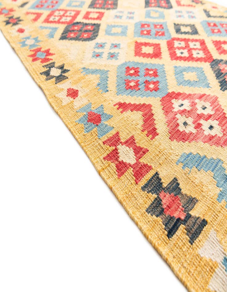 Detail image of  4' 1 x 6' 2  Hand Woven Kilim Maymana Wool Rug
