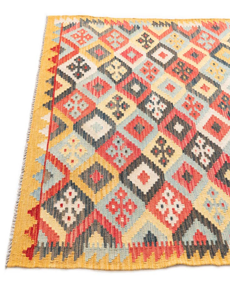 Detail image of  4' 3 x 5' 8  Hand Woven Kilim Maymana Wool Rug