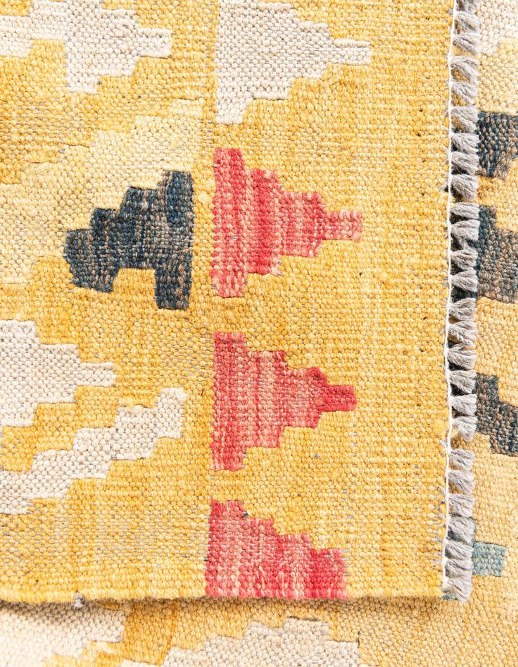 Detail image of  4' 3 x 6' 1  Hand Woven Kilim Maymana Wool Rug