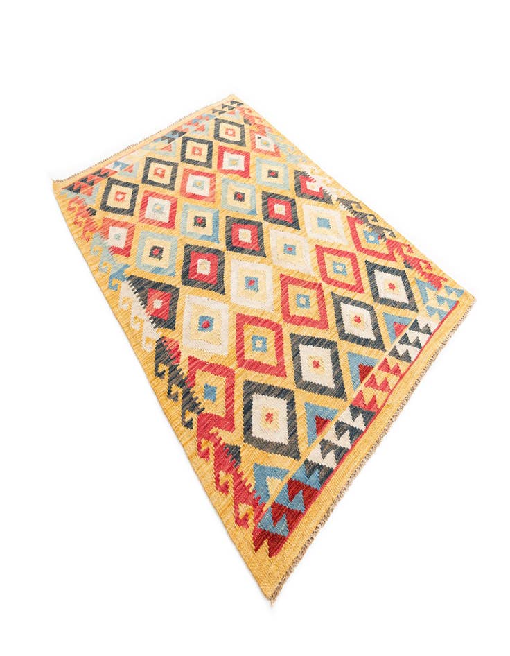 Detail image of  4' 2 x 5' 9  Hand Woven Kilim Maymana Wool Rug