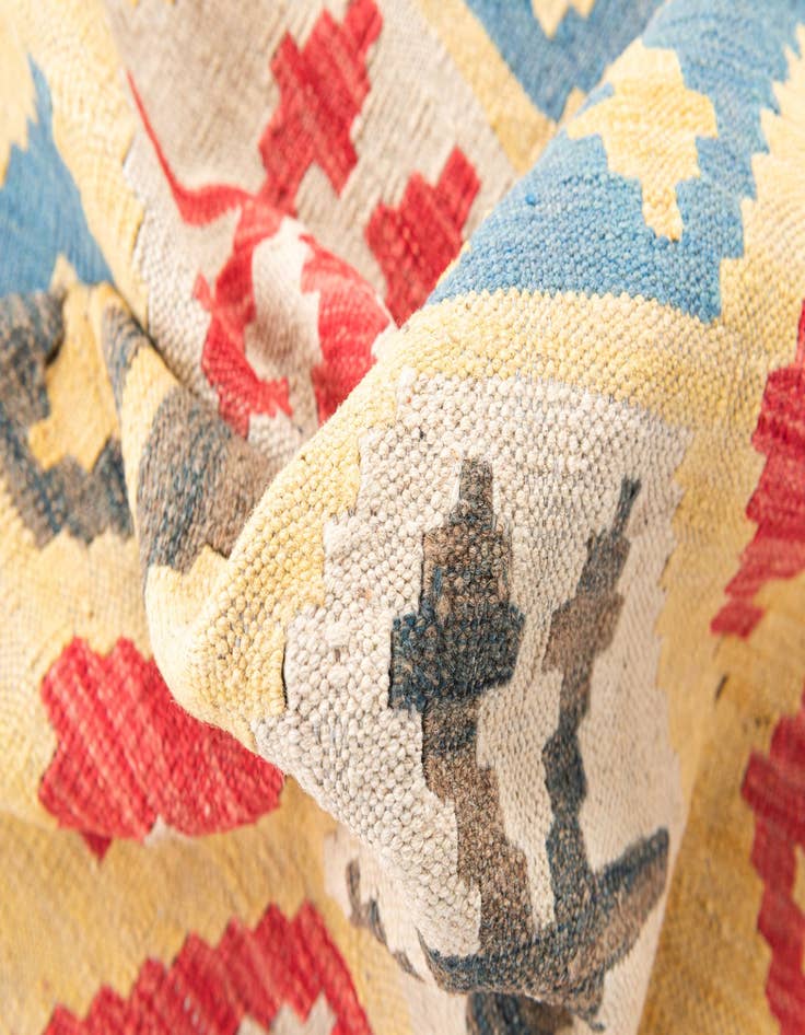 Detail image of  4' 2 x 6'  Hand Woven Kilim Maymana Wool Rug